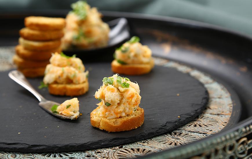 Pastinha-de-Bacalhau-com-Torradinhas-Temperadas-o-acompanhamento-ideal-para-seus-molhos-de-massas